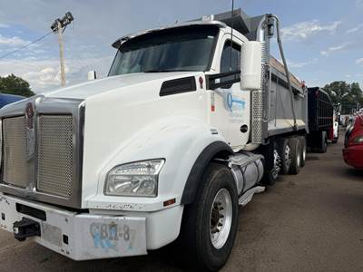 Kenworth T880 Quad Axle Dump Truck - Paccar 455HP, 8Ll Ultrashift Amt, 17' Dump