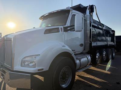 Kenworth T880 Quad Axle Dump Truck - Paccar 455HP, 8Ll Ultrashift Amt, 17' Dump