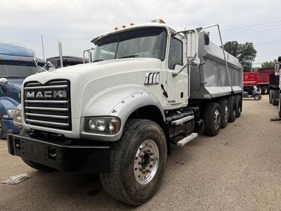 Mack Granite GU713 Quad Axle Dump Truck - MP8 425HP, Automatic, 15.5' Dump