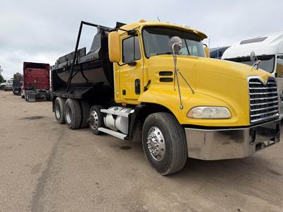 Mack Vision CX613 Tri Axle Dump Truck - E7 435HP, 10 Speed Manual, 16' Dump