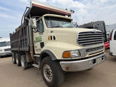 Sterling A9500 Tri Axle Dump Truck - Detroit 430HP, 8Ll Manual, 16' Dump