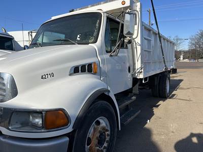 Sterling Acterra Single Axle Dump Truck - Mercedes-Benz 230HP, Automatic, 18' Dump