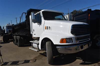 Sterling L9500 Dump Truck - Detroit 430HP, 10 Speed Manual, 16' Dump