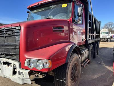 Volvo VHD104F300 Tri Axle Dump Truck - Cummins 370HP, 8Ll Manual, 16' Dump