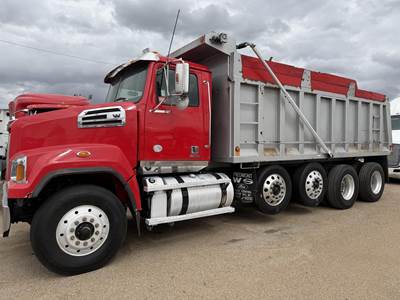 Western Star 4700 Quad Axle Dump Truck - Detroit 470HP, 10 Speed Manual, 18' Dump