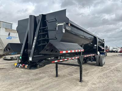 ATRO 34 ft Half Round End Dump Trailer - Tandem Axle, Steel, Center Point