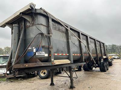 Clement 37 ft End Dump Trailer - Tandem Axle, Steel, Center Point