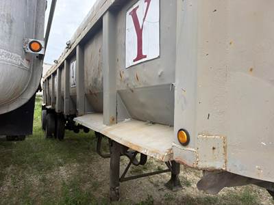 Clement 40 ft End Dump Trailer - Tandem Axle, Steel, Air Ride