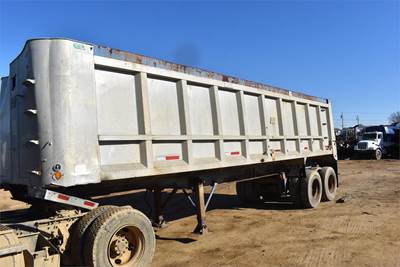 East 28 ft End Dump Trailer - Tandem Axle, Aluminum, Spring