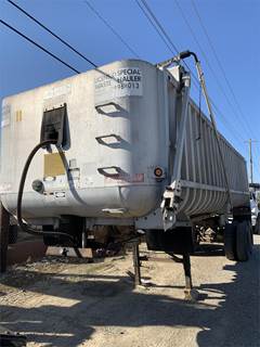 Fruehauf 27 ft Frameless End Dump Trailer - Tandem Axle, Aluminum, Center Point