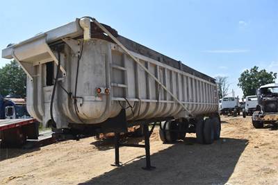 Fruehauf 30 ft Frameless End Dump Trailer - Aluminum