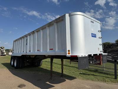 MATE 30 ft End Dump Trailer - Tandem Axle, Aluminum, Air Ride