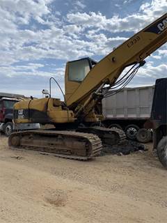 Caterpillar 320C Excavator