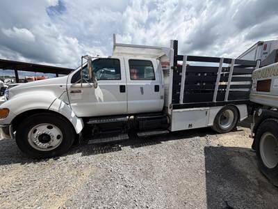 Ford F-650 Single Axle Expeditor / Hot Shot Truck - Caterpillar, 275HP, Automatic