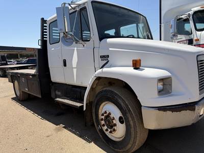 Freightliner FL70 Single Axle Expeditor / Hot Shot Truck - Cummins, 225HP, 6 Speed Manual