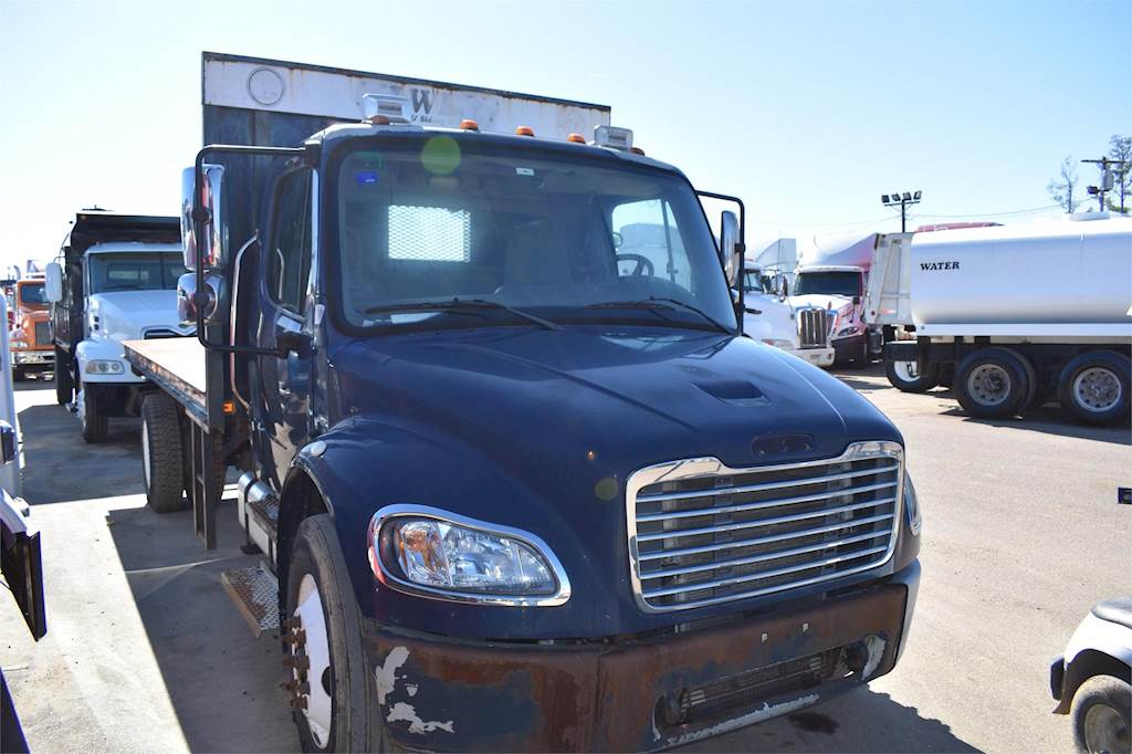 2005 Freightliner M2 106 15 ft Flatbed Dump Truck - 260HP, 6 Speed