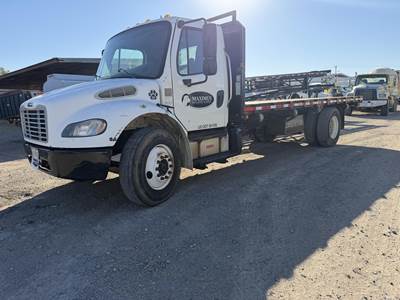Freightliner M2 106 20 ft Flatbed Dump Truck - 220HP, Automatic