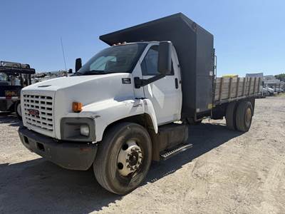 GMC TopKick C7500 17 ft Flatbed Dump Truck - 230HP, Automatic
