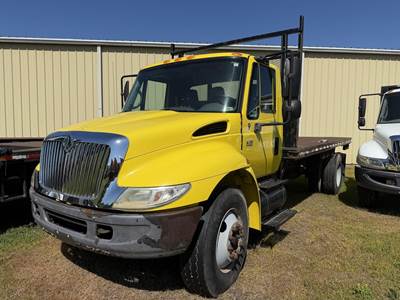 International DuraStar 4300 18 ft Flatbed Dump Truck - 230HP, 6+1 Speed Manual
