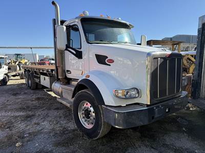 Peterbilt 567 Tandem Axle 26 ft Flatbed Dump Truck - 430HP, 10 Speed Amt