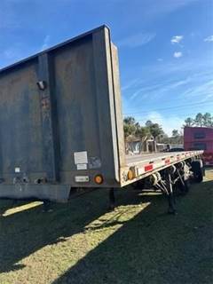 Clark 48x102 Steel Flatbed Trailer - Air Ride, Spread Axle