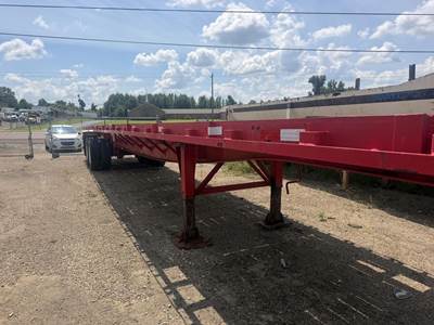 Dorsey 48ft Steel Flatbed Trailer - Spring, Spread Axle