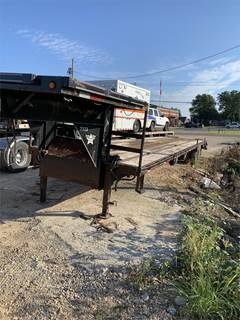 LONE STAR TRAILER MFG 40 FT GOOSENECK Steel Flatbed Trailer - Spring, Fixed Axle
