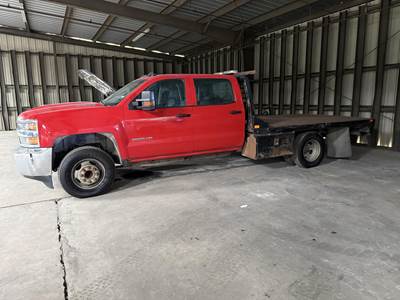 Chevrolet 3500HD 11 ft Flatbed Truck - 6 Speed Automatic