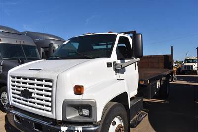Chevrolet Kodiak C7500 18 ft Flatbed Truck - Automatic