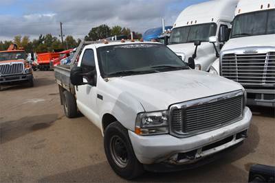 Ford F-350 Flatbed Truck - 250HP