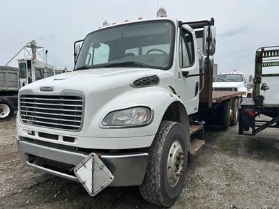 Freightliner M2 106 Tri Axle 24 ft Flatbed Truck - 350HP, Automatic