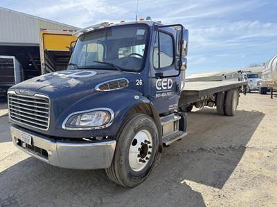 Freightliner M2 106 24 ft Flatbed Truck - 240HP, Automatic, Liftgate