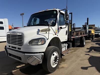 Freightliner M2 106 Flatbed Truck - 285HP, Automatic, Liftgate