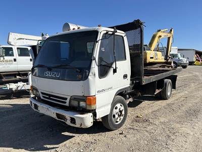 Isuzu NPR 15 ft Flatbed Truck - Automatic