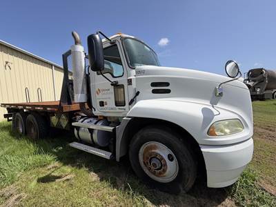 Mack Vision CX613 Tandem Axle 16 ft Flatbed Truck - 410HP, 10 Speed Manual