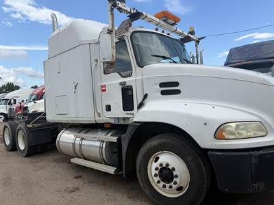 Mack Vision CXN613 Tandem Axle Flatbed Truck - 410HP, 10 Speed Manual