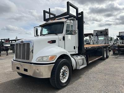 Peterbilt 348 Tandem Axle 24 ft Flatbed Truck - 330HP, Automatic