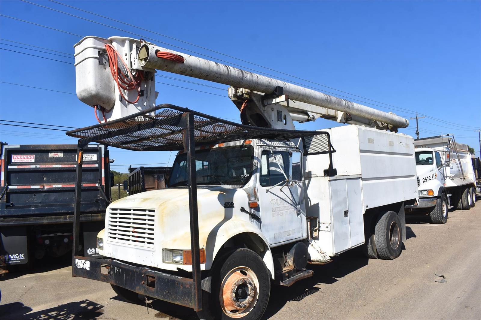 2001 International 4700 Single Axle Forestry Bucket Truck DT466