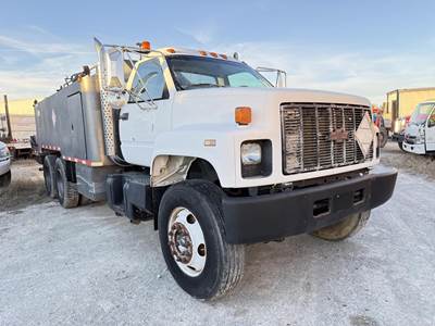 Chevrolet Kodiak C8500 Tandem Axle Fuel & Lube Truck - Caterpillar, 300HP, 8Ll Manual
