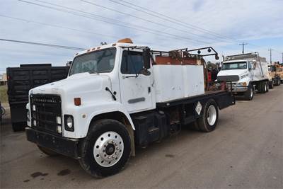 International S2300 Single Axle Fuel & Lube Truck - Cummins, 270HP, 9 Speed Manual