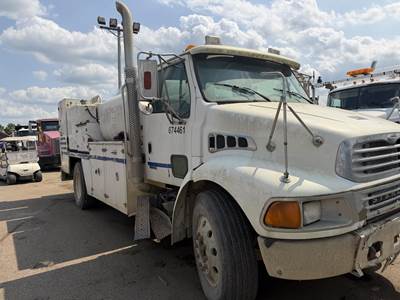 Sterling Acterra Single Axle Fuel & Lube Truck - Caterpillar, 230HP, Automatic