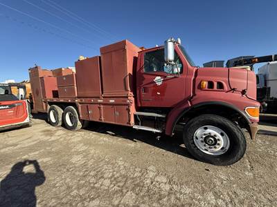 Sterling L7500 Tandem Axle Fuel & Lube Truck - Caterpillar, 300HP, Automatic