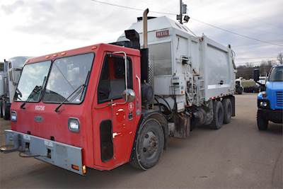 Crane Carrier (CCC) Low Entry Tandem Axle Garbage Truck - Cummins, 330HP, Automatic
