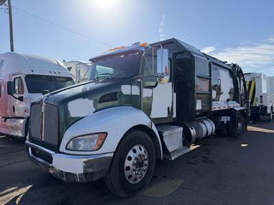 Kenworth T370 Single Axle Side Load Garbage Truck - Paccar, 300HP, Automatic
