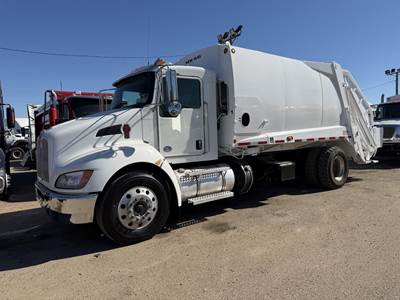 Kenworth T370 Single Axle Side Load Garbage Truck - Paccar, 325HP, Automatic