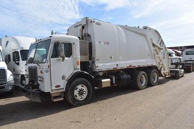 Peterbilt 320 Tandem Axle Garbage Truck - Cummins, 350HP, Automatic