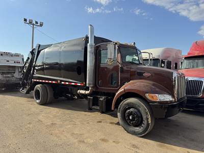 Peterbilt 335 Single Axle Garbage Truck - Paccar, 280HP, Automatic