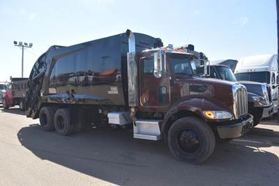 Peterbilt 340 Tandem Axle Garbage Truck - Paccar, 300HP, Automatic