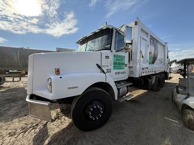 Volvo WG64 Tandem Axle Garbage Truck - 350HP, Automatic