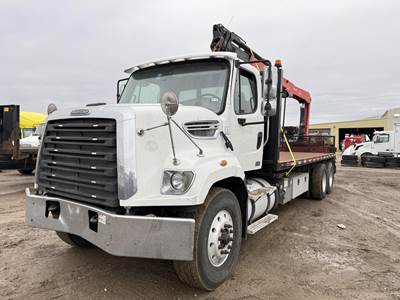 Freightliner 108SD Tandem Axle Grapple Truck - Cummins, 345HP, Automatic